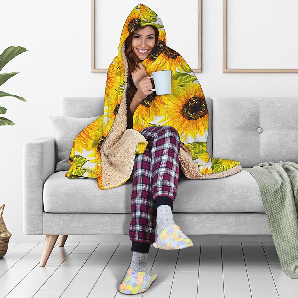 Doodle Sunflower Pattern Print Hooded Blanket