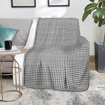 Doodle Windowpane Pattern Print Blanket