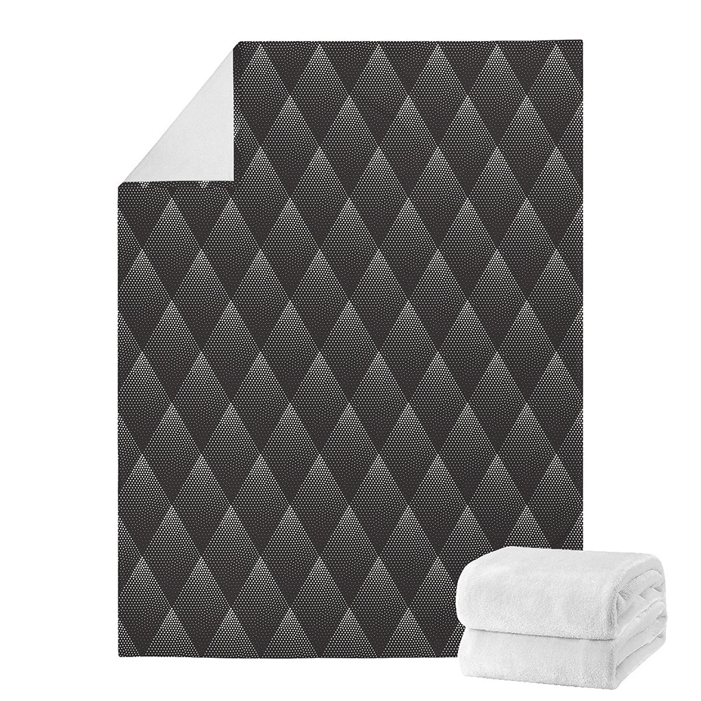 Dot Geometric Triangle Pattern Print Blanket