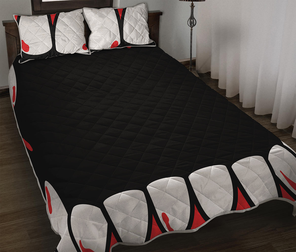 Dracula Fang Print Quilt Bed Set