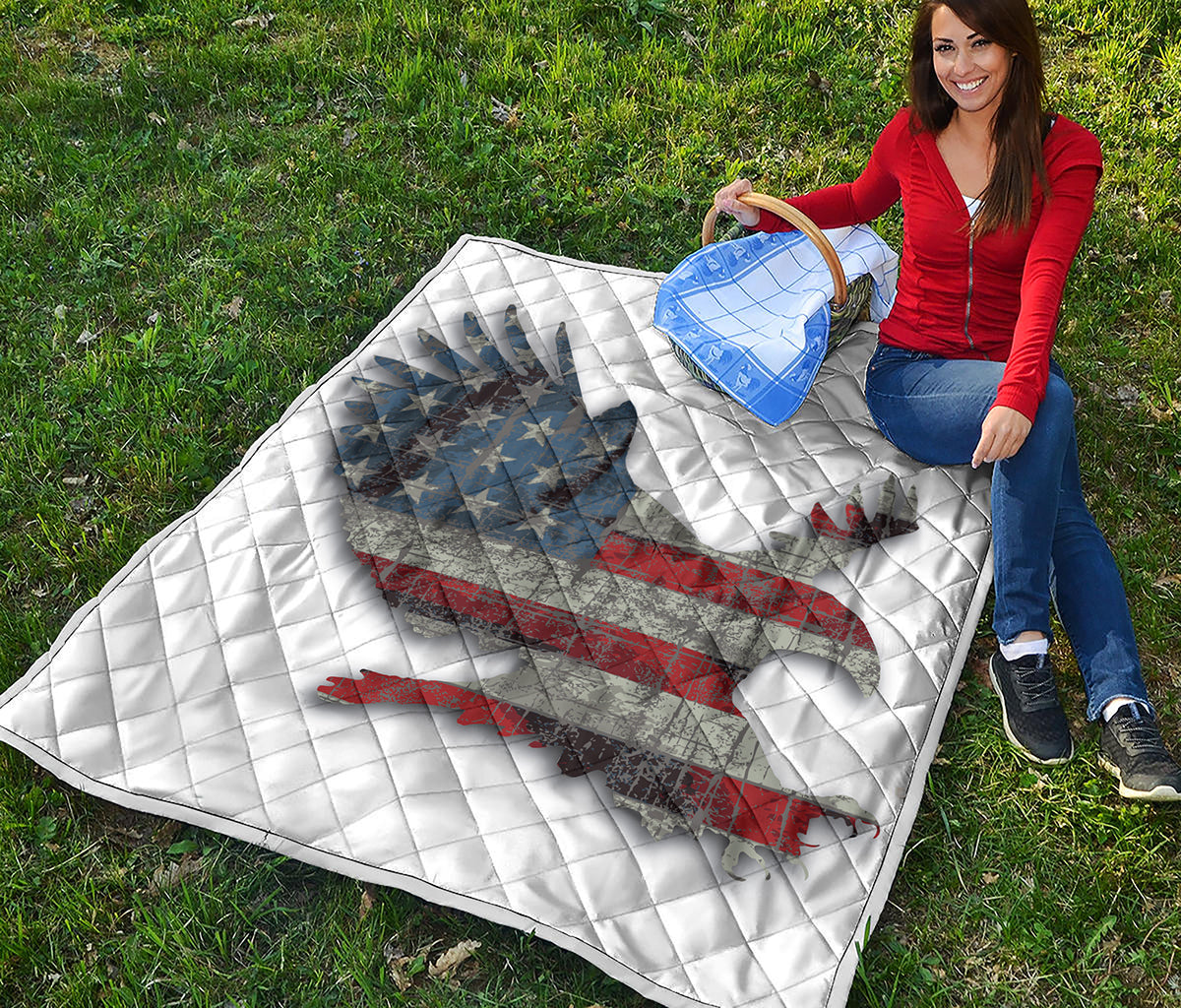 Eagle American Flag Print Quilt