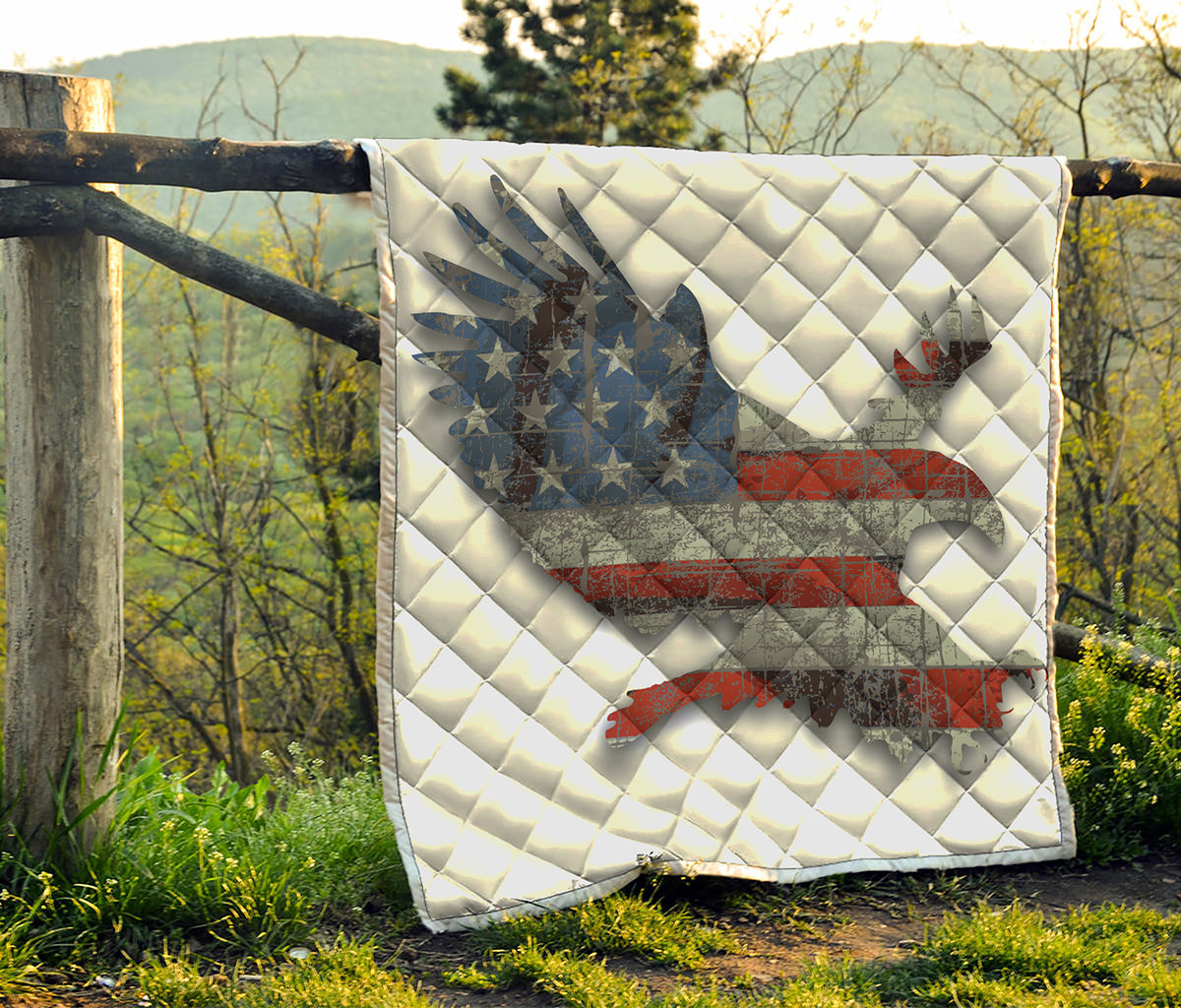 Eagle American Flag Print Quilt