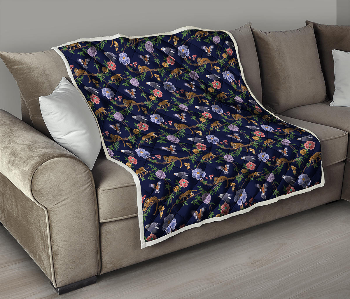Eagle And Jaguar Pattern Print Quilt