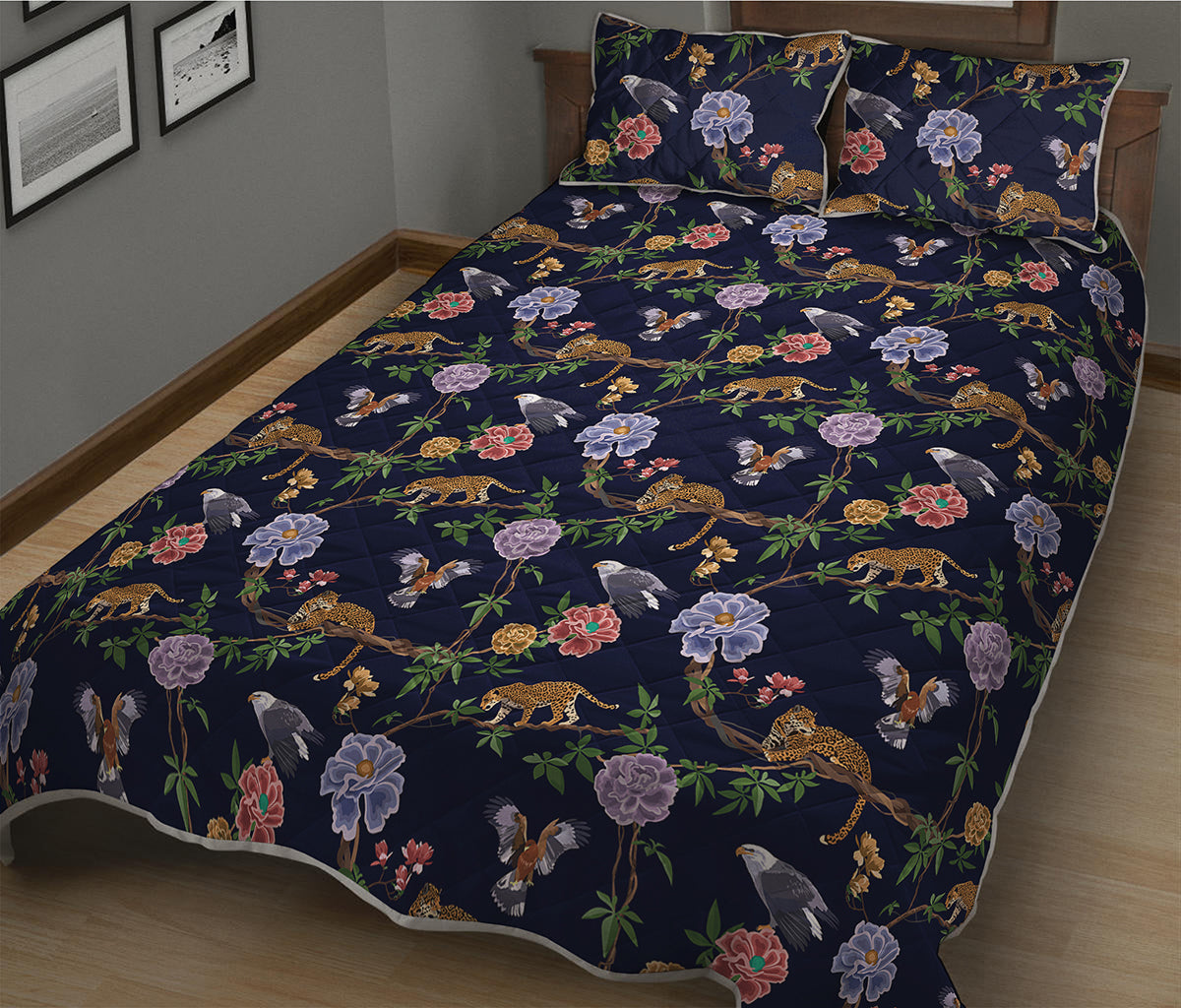 Eagle And Jaguar Pattern Print Quilt Bed Set