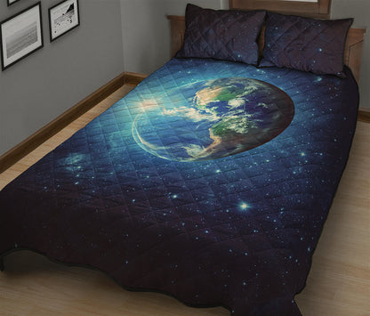 Earth And Space Print Quilt Bed Set