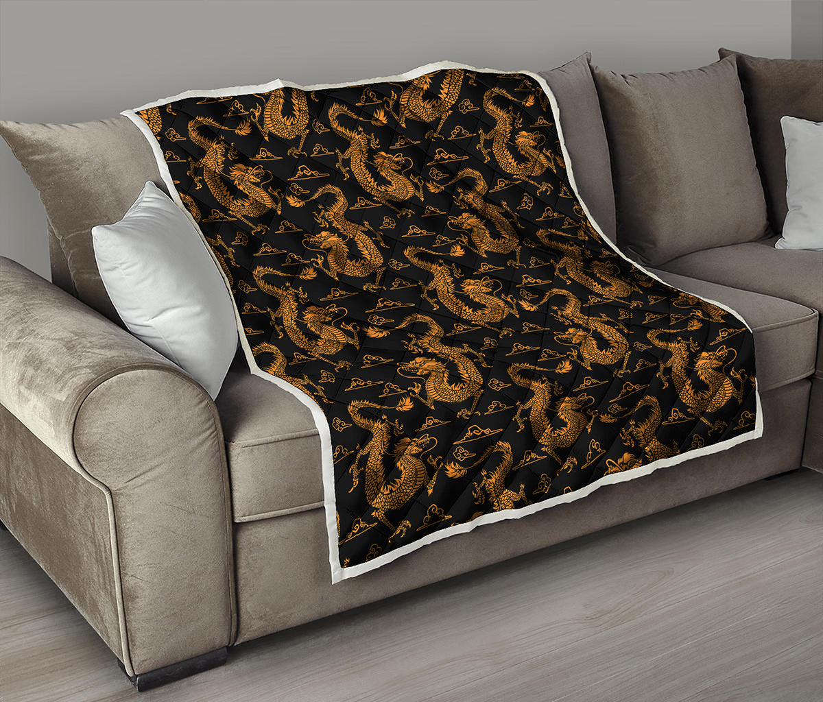 Eastern Dragon Pattern Print Quilt