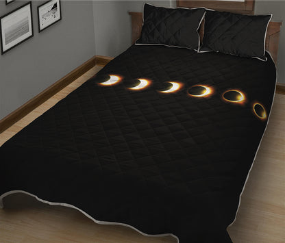 Eclipse Phases Print Quilt Bed Set