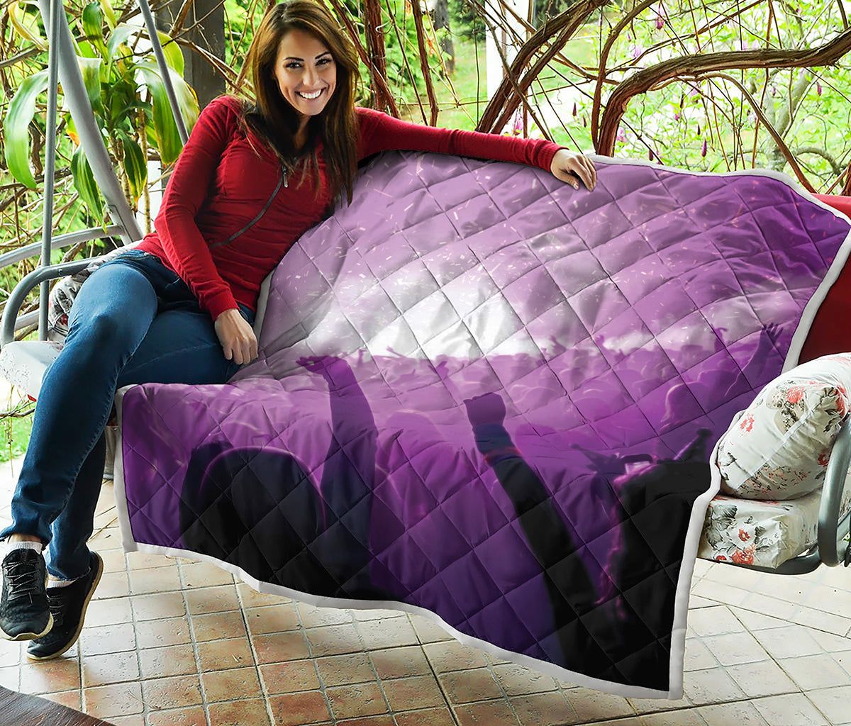 EDM Party In Nightclub Print Quilt