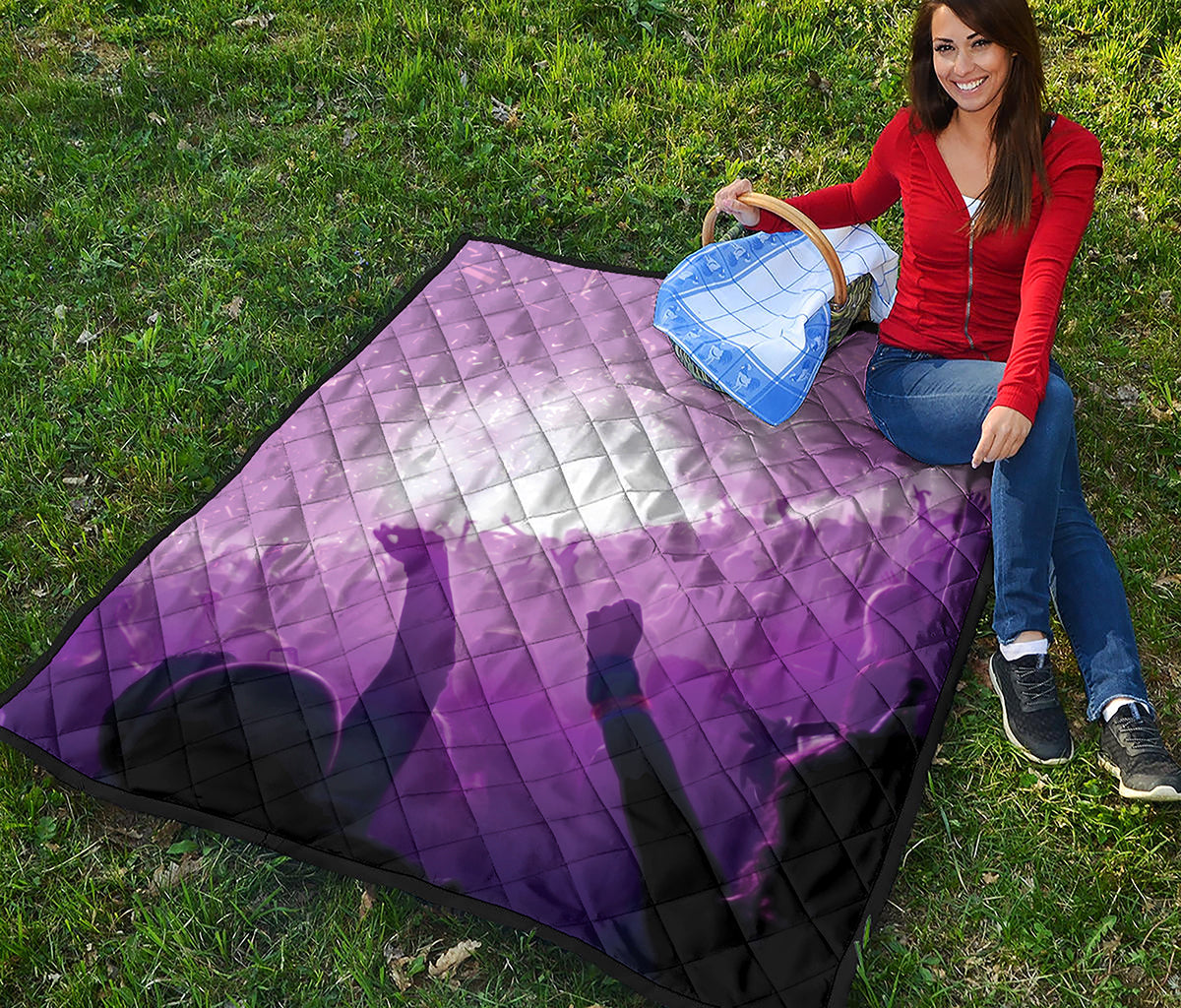 EDM Party In Nightclub Print Quilt