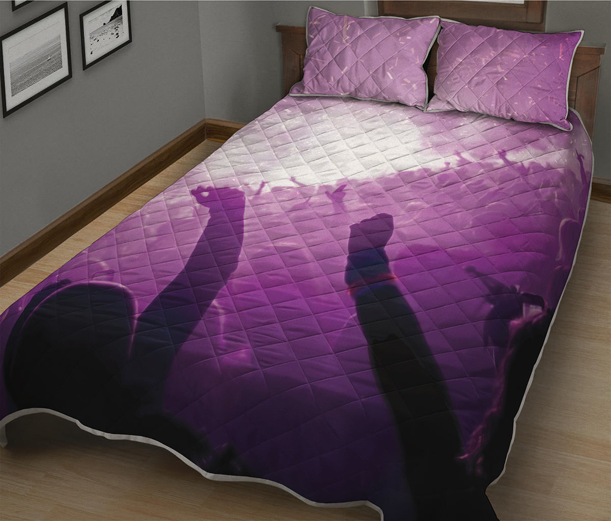 EDM Party In Nightclub Print Quilt Bed Set