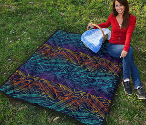 EDM Surfing Wave Pattern Print Quilt