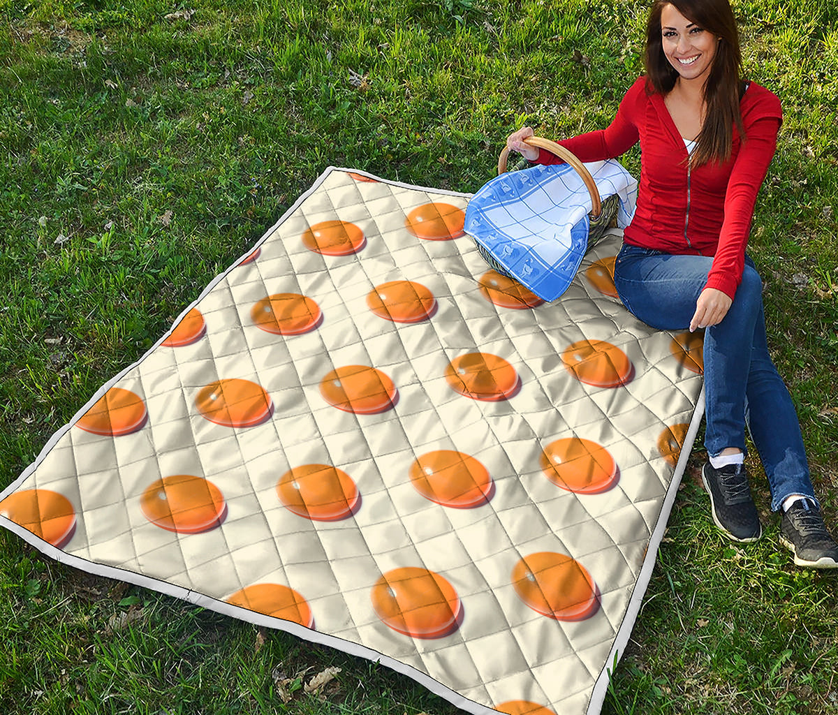 Egg Yolk Pattern Print Quilt