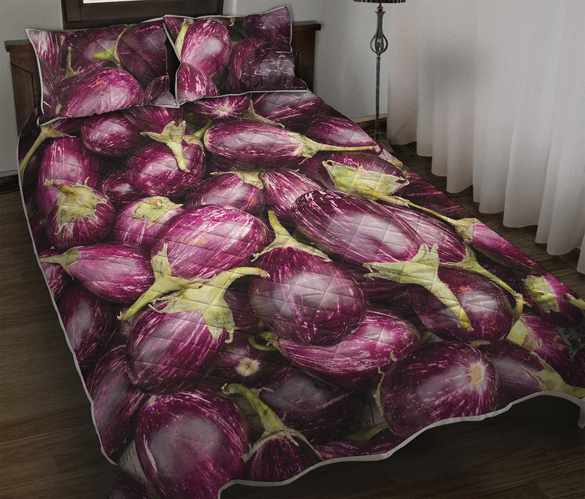 Eggplant Print Quilt Bed Set