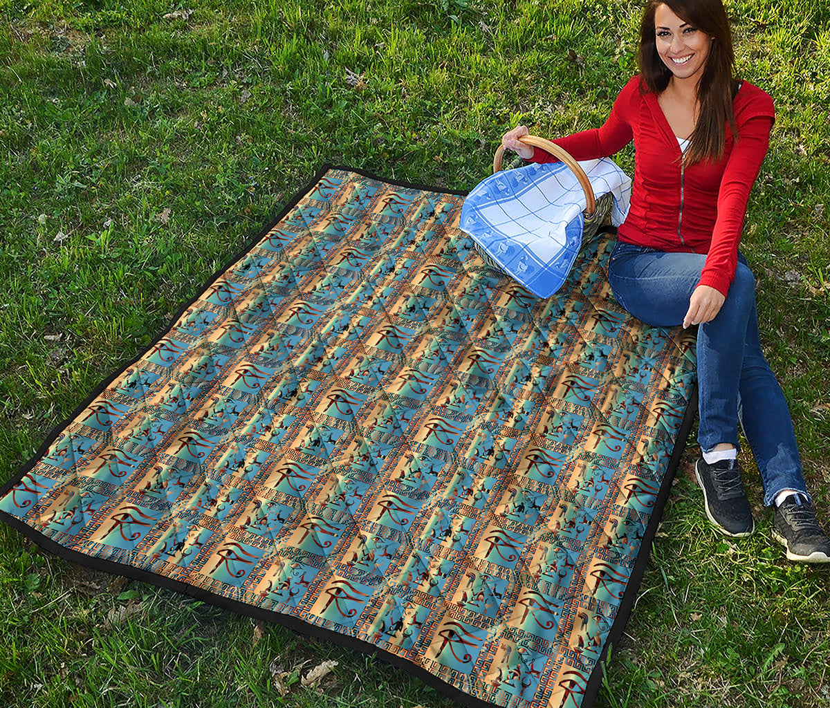 Egyptian Eye Of Horus Pattern Print Quilt