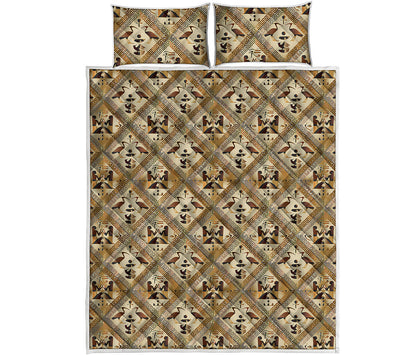 Egyptian Hieroglyphs Pattern Print Quilt Bed Set