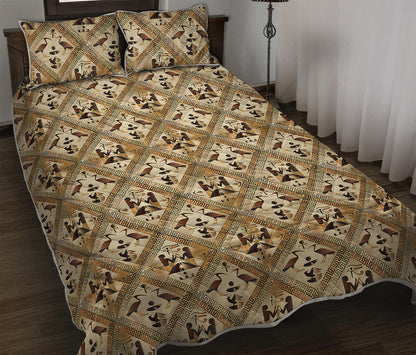 Egyptian Hieroglyphs Pattern Print Quilt Bed Set