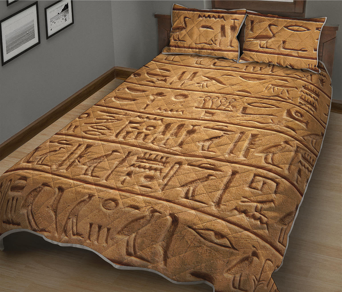 Egyptian Hieroglyphs Print Quilt Bed Set