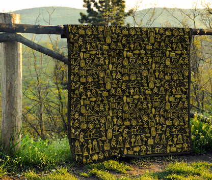 Egyptian Symbols Pattern Print Quilt