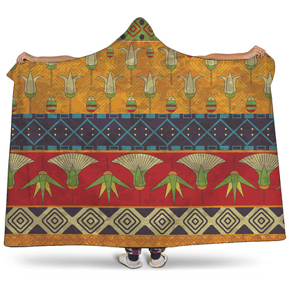 Egyptian Tribal Pattern Print Hooded Blanket