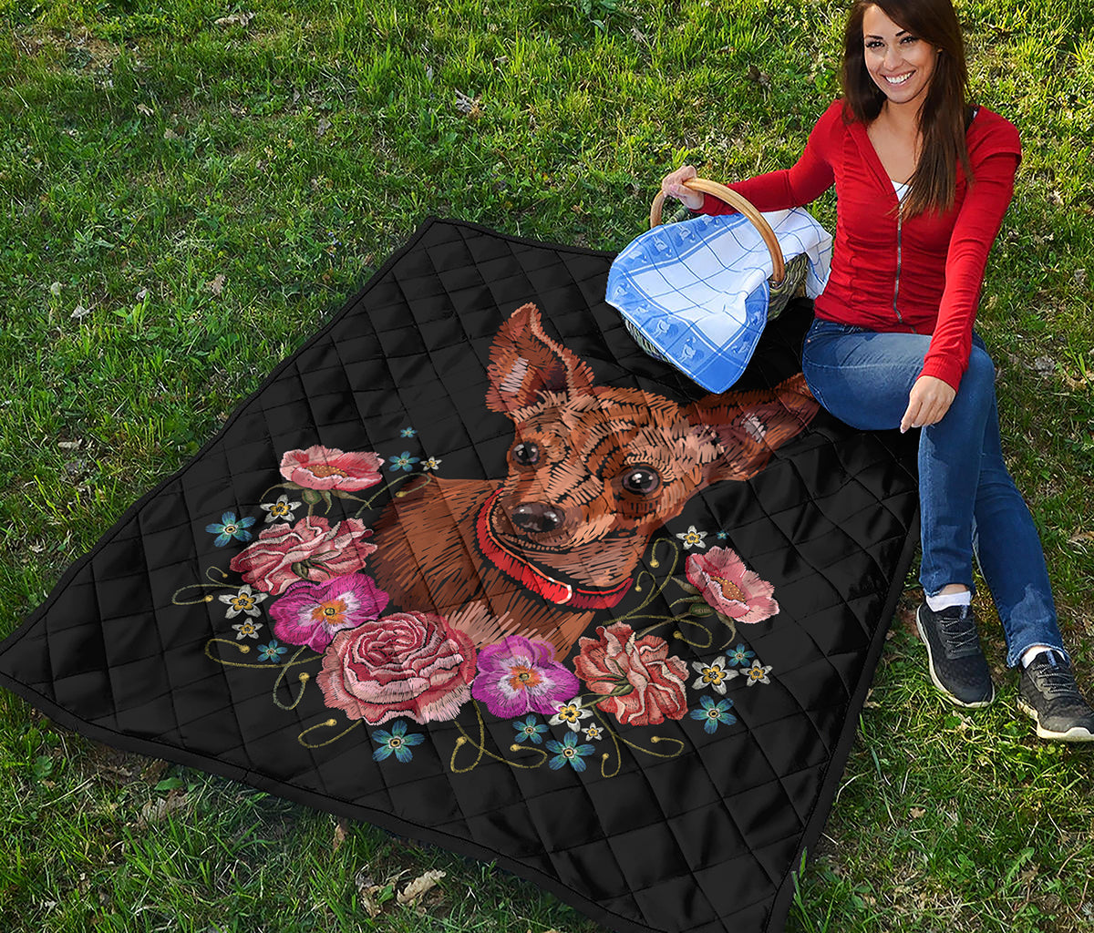 Embroidery Chihuahua And Flower Print Quilt