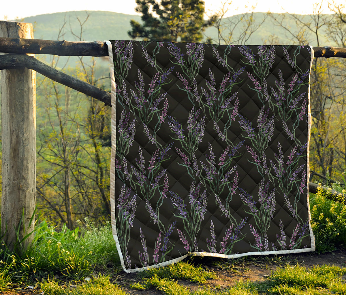 Embroidery Lavender Pattern Print Quilt
