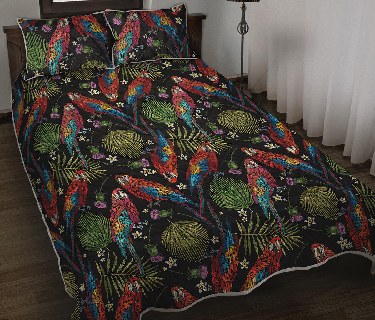 Embroidery Parrot Pattern Print Quilt Bed Set