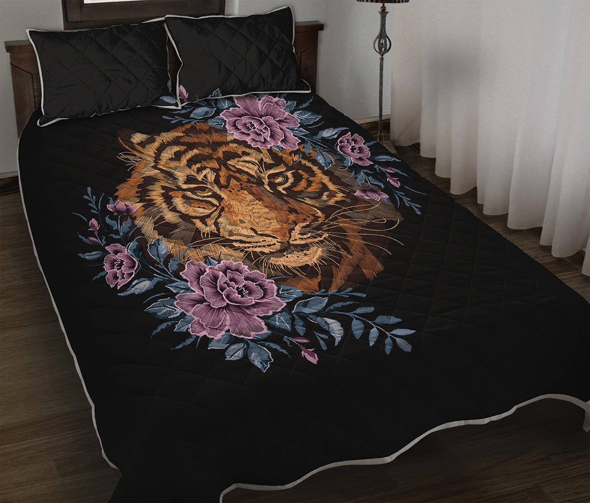 Embroidery Tiger And Flower Print Quilt Bed Set