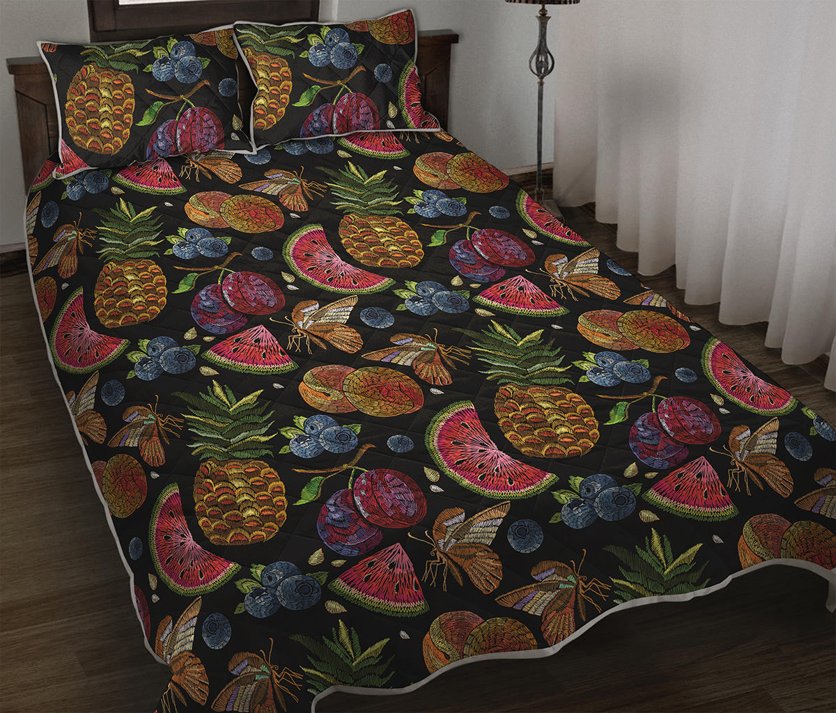 Embroidery Tropical Pattern Print Quilt Bed Set