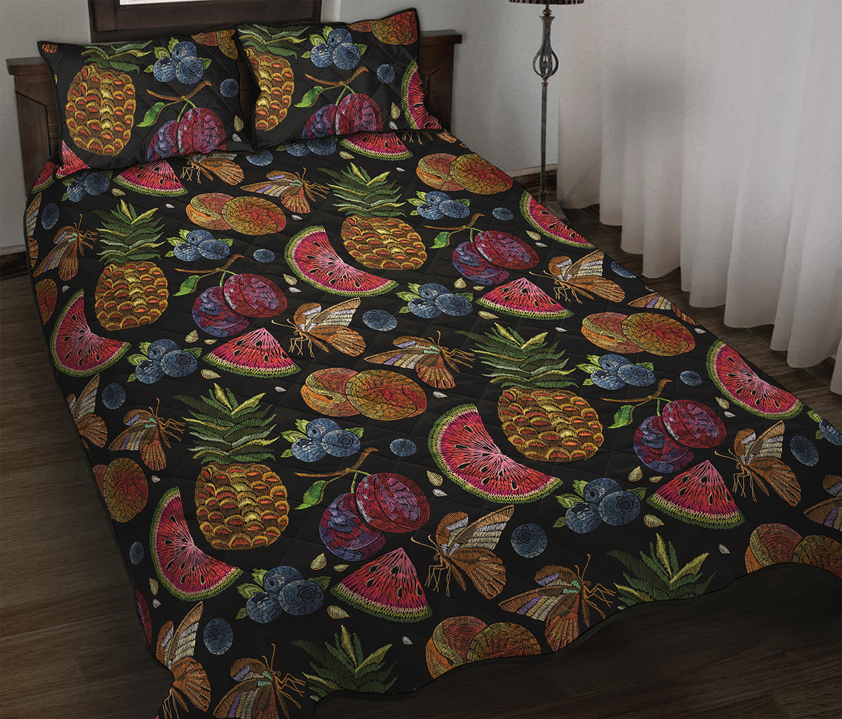 Embroidery Tropical Pattern Print Quilt Bed Set