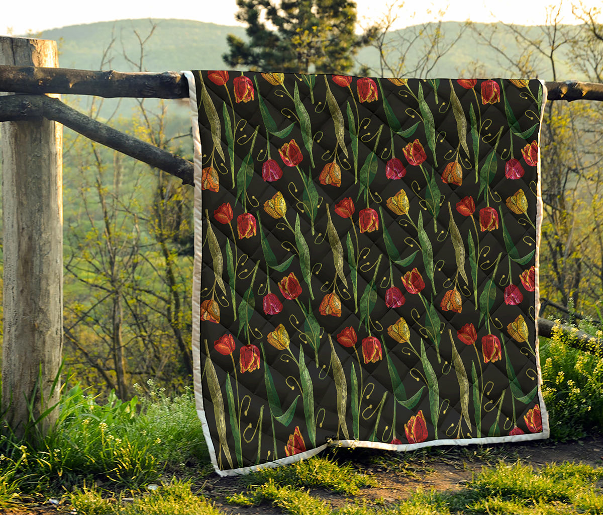 Embroidery Tulip Pattern Print Quilt