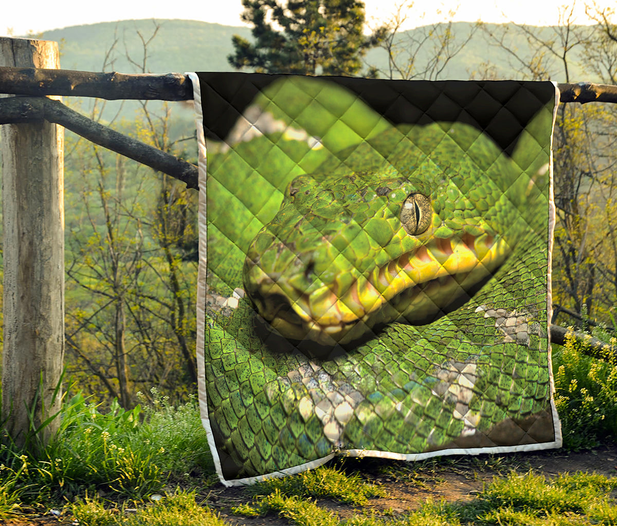 Emerald Tree Boa Snake Print Quilt