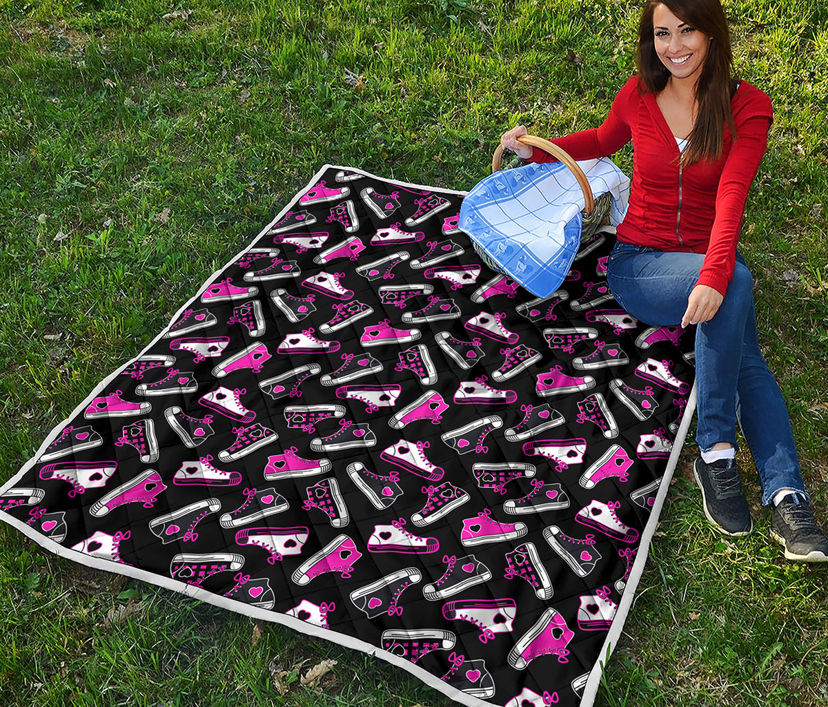 Emo Shoes Pattern Print Quilt