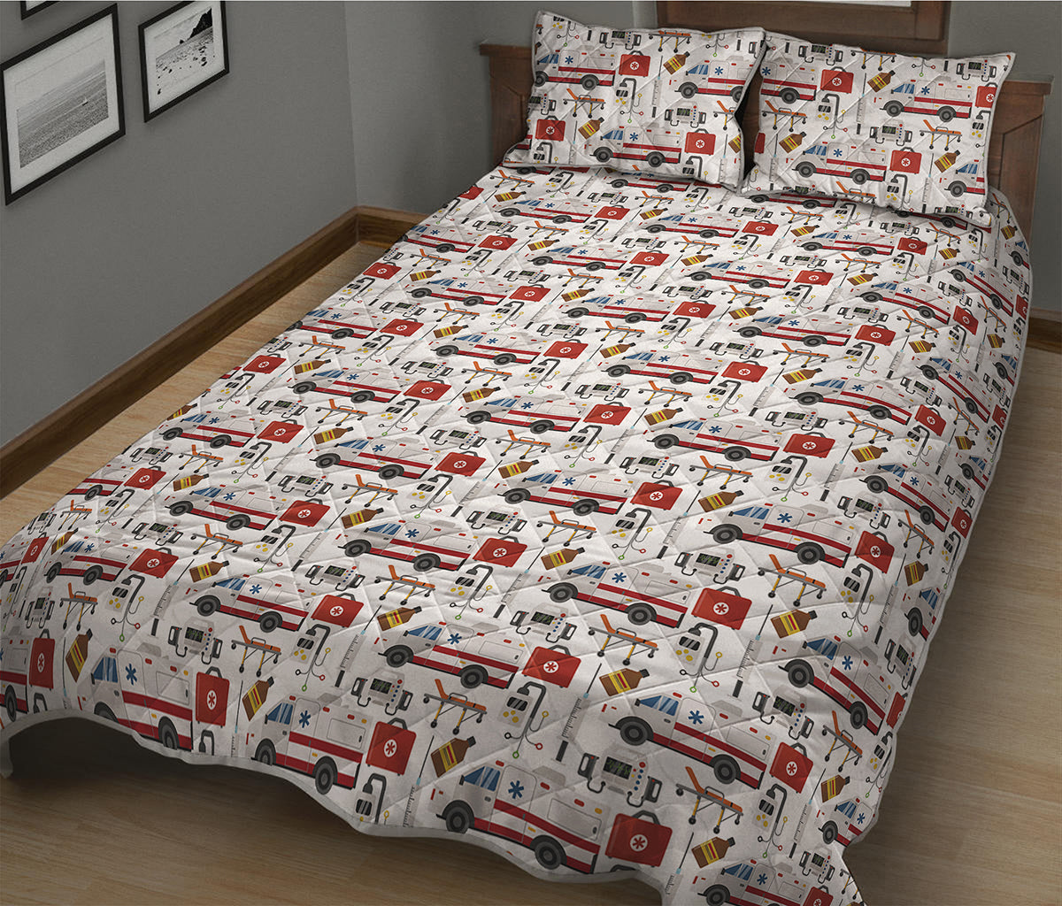 EMS Paramedic Pattern Print Quilt Bed Set