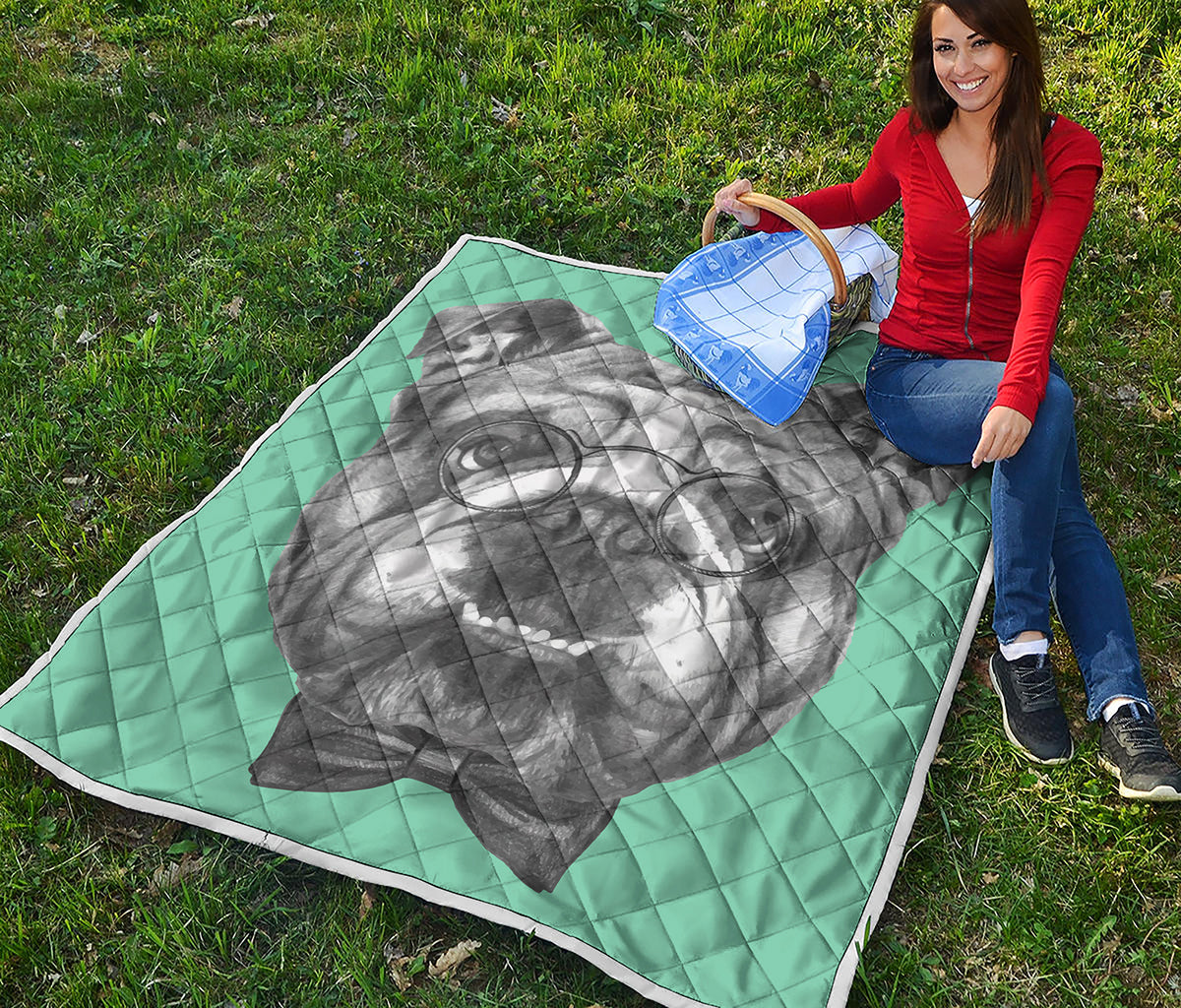 English Bulldog With Glasses Print Quilt