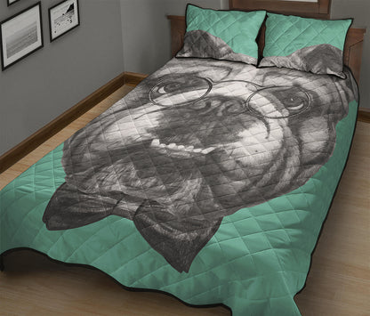 English Bulldog With Glasses Print Quilt Bed Set