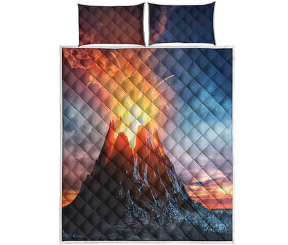 Erupting Volcano Print Quilt Bed Set