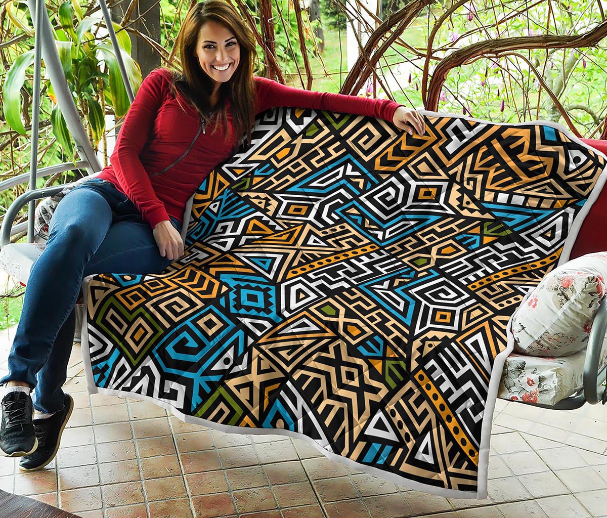 Ethnic Aztec Geometric Pattern Print Quilt