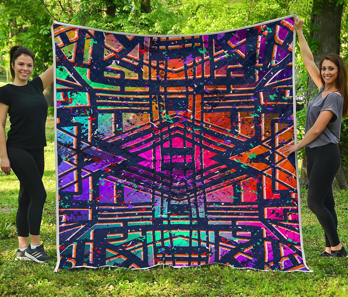 Ethnic Aztec Grunge Trippy Print Quilt