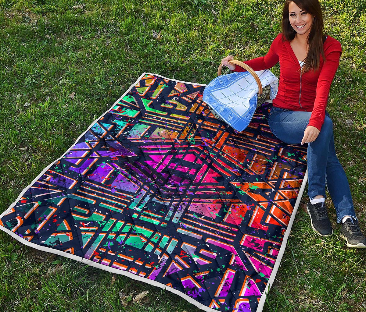 Ethnic Aztec Grunge Trippy Print Quilt