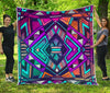 Ethnic Aztec Trippy Print Quilt