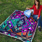 Ethnic Aztec Trippy Print Quilt