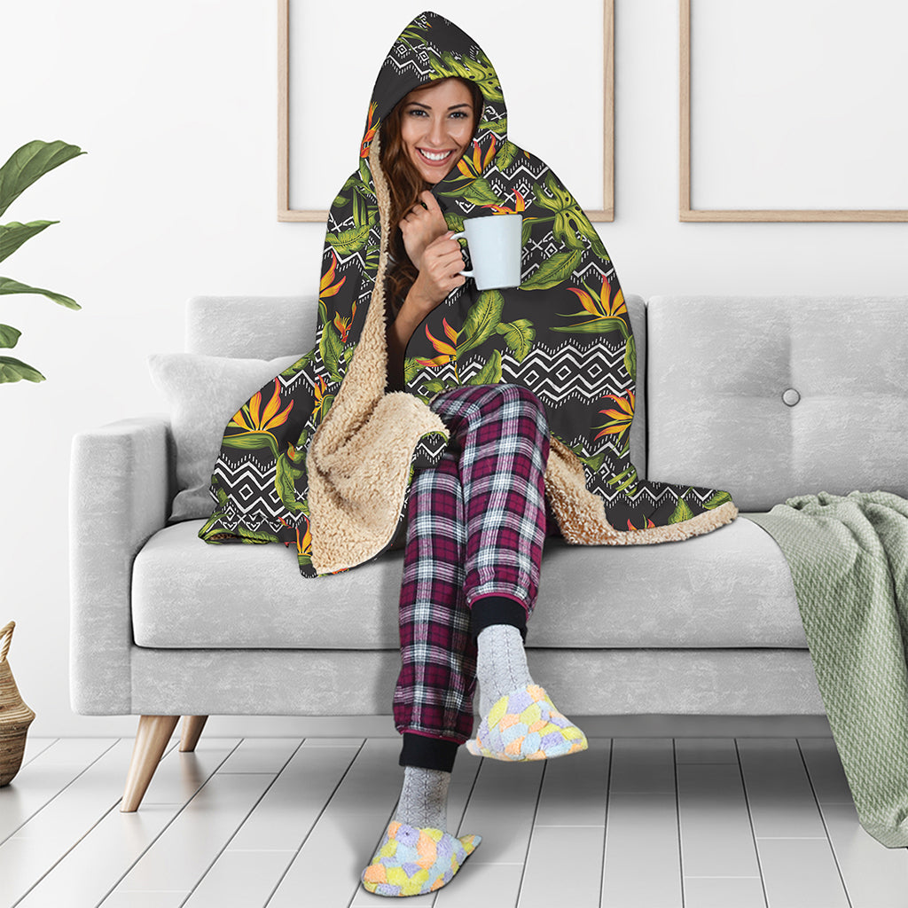 Ethnic Bird Of Paradise Pattern Print Hooded Blanket