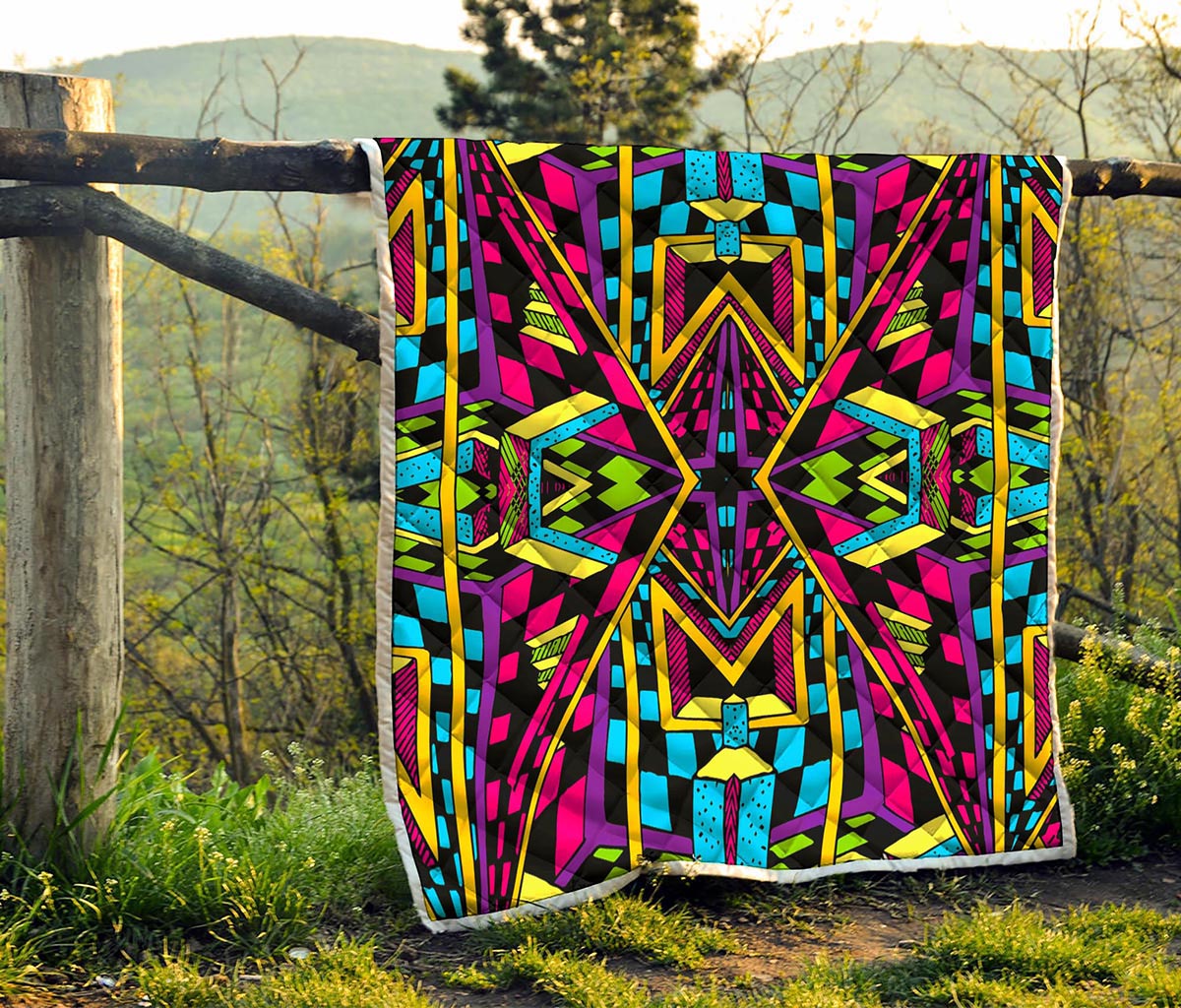 Ethnic Psychedelic Trippy Print Quilt