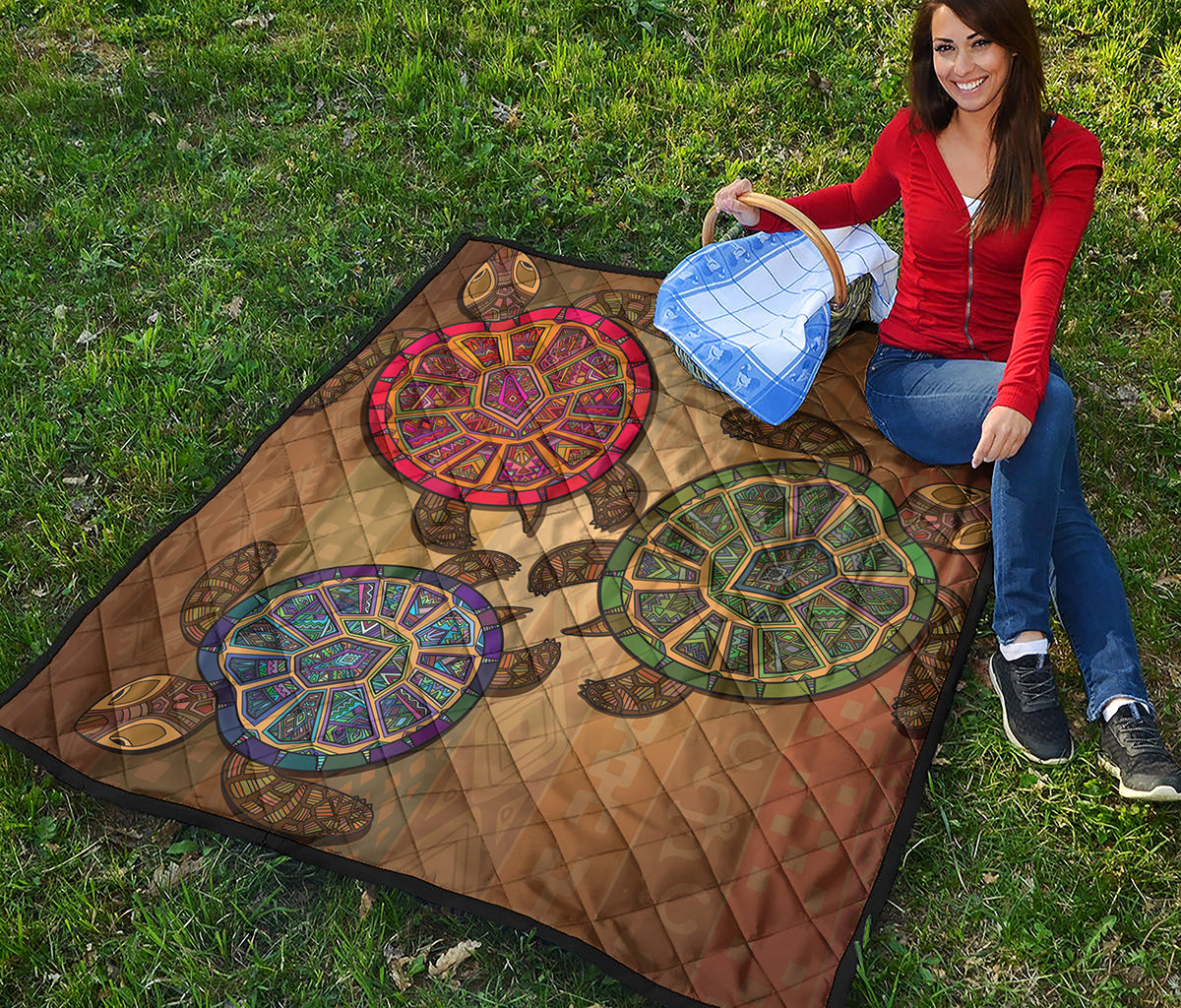 Ethnic Sea Turtles Print Quilt