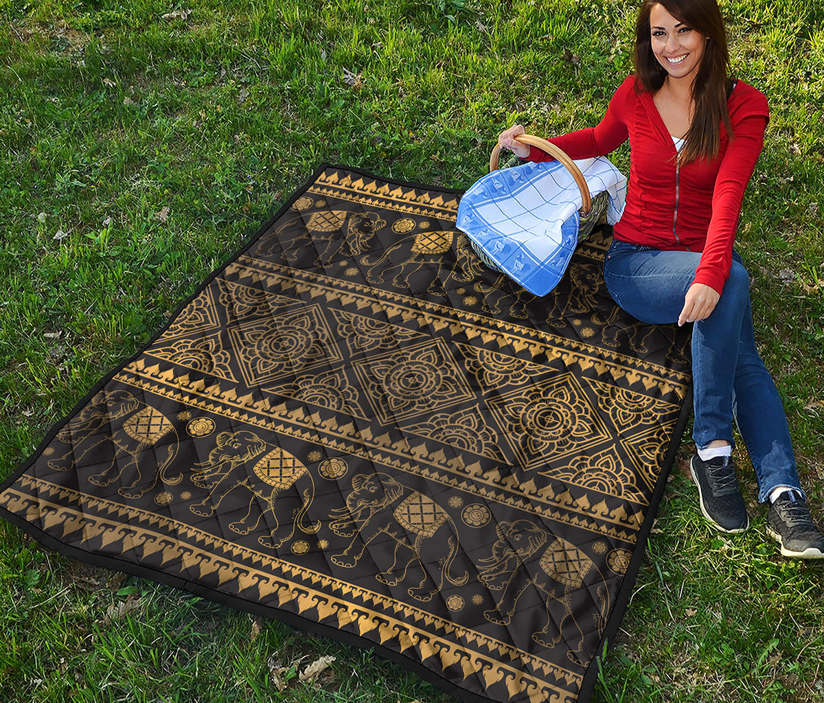 Ethnic Thai Elephant Pattern Print Quilt