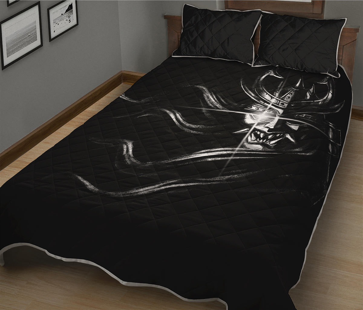 Evil Samurai Mask Print Quilt Bed Set