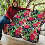 Exotic Hibiscus Flowers Pattern Print Quilt