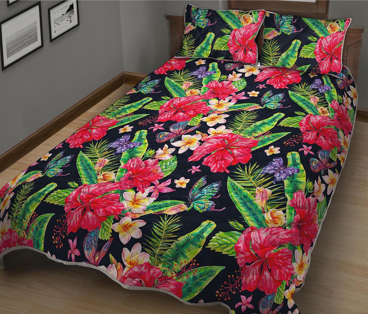 Exotic Hibiscus Flowers Pattern Print Quilt Bed Set