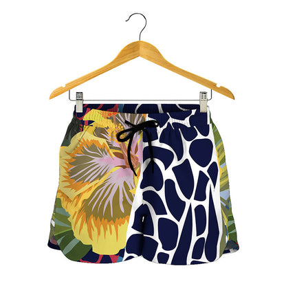 Exotic Patchwork Pattern Print Women's Shorts