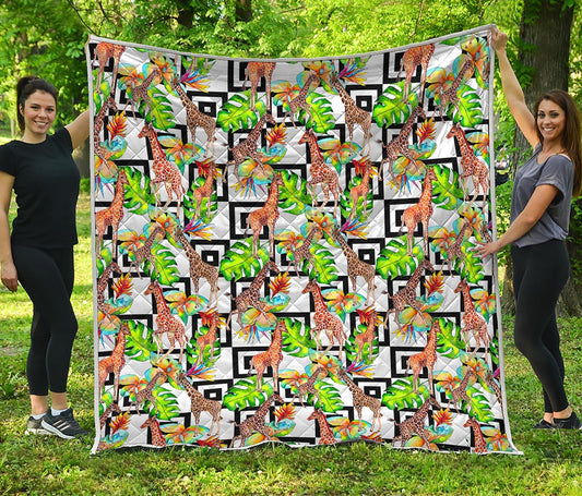Exotic Tropical Giraffe Pattern Print Quilt